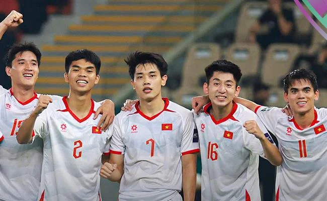 Đa dạng trò chơi tại awin68 link bao gồm sòng bạc trực tuyến